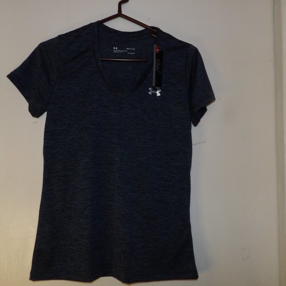 NWT Under Armour Ladies Short Sleeve Top Sz S - Picture 1 of 6